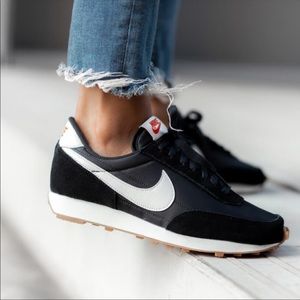 Nike Daybreak Sneakers